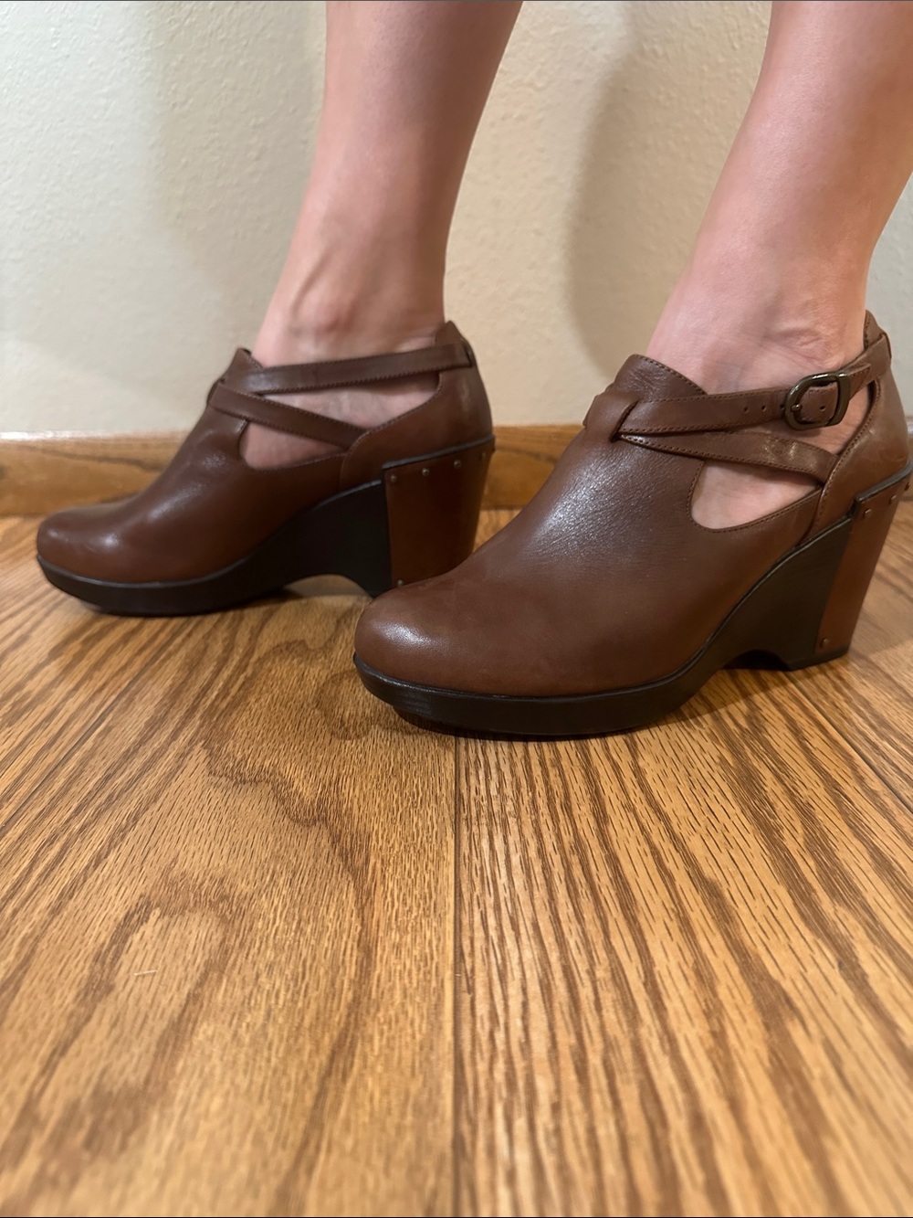 Dansko Brown Leather Mary Jane Clog Heels with Buckle Strap